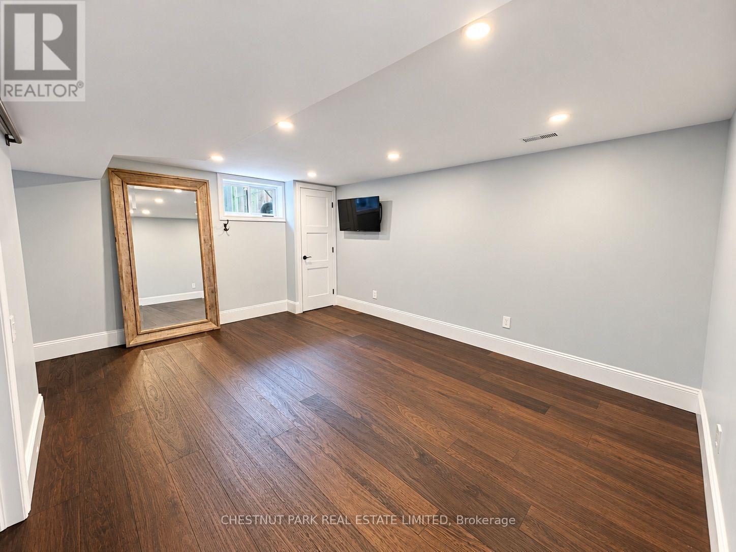 4380 Spruce Avenue, Burlington, Ontario  L7L 1L8 - Photo 34 - W13787962