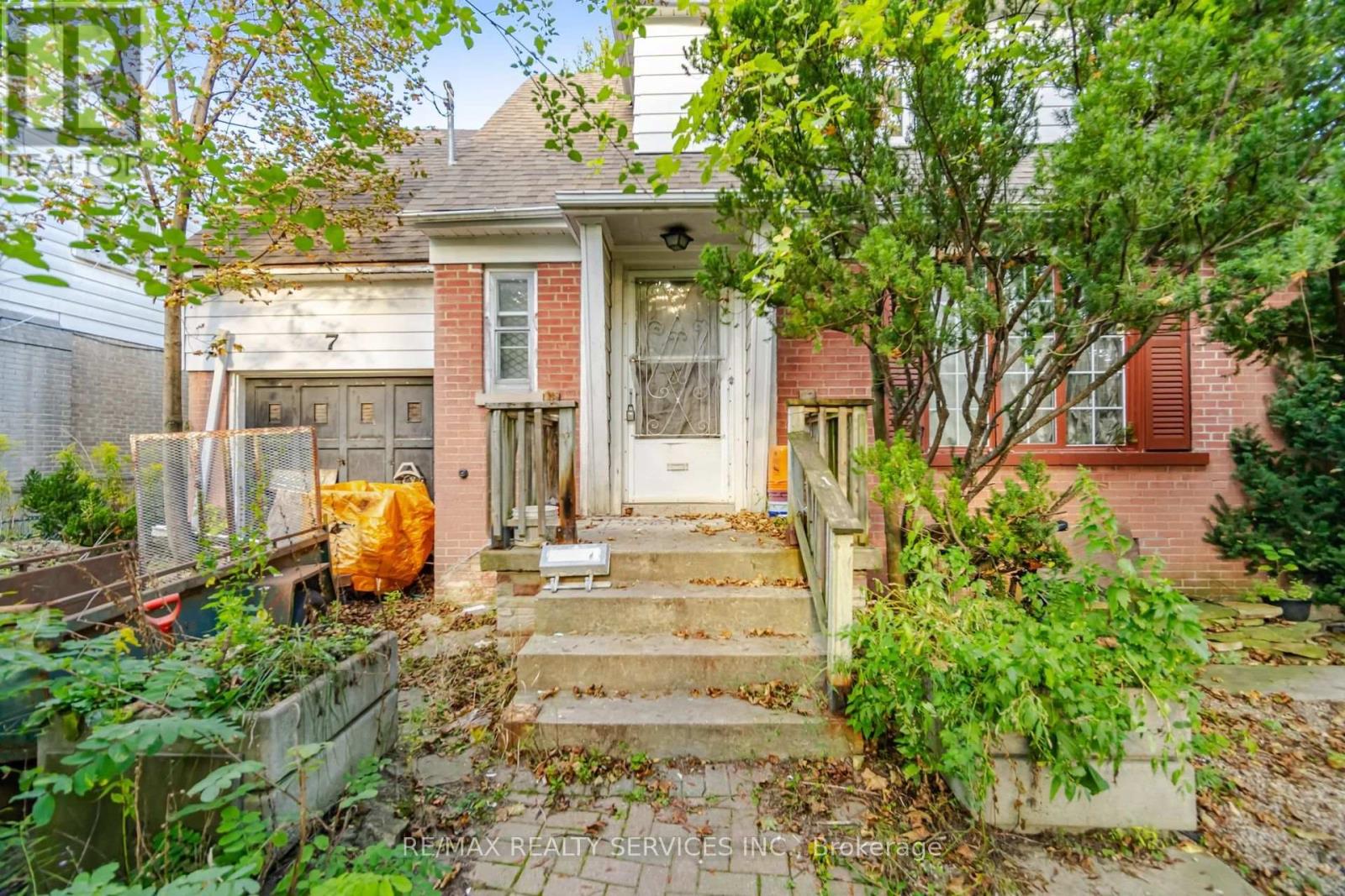 7 Ashbourne Drive, Toronto, Ontario  M9B 4H1 - Photo 13 - W13787968