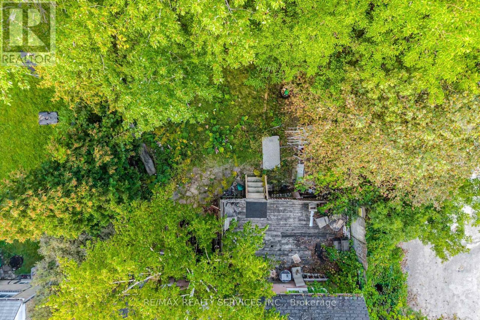 7 Ashbourne Drive, Toronto, Ontario  M9B 4H1 - Photo 16 - W13787968