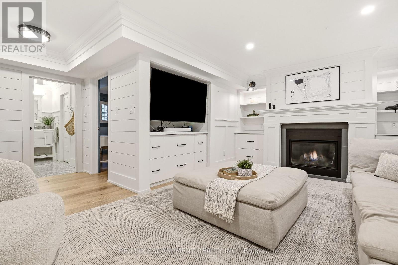 330 Camelot Court, Burlington, Ontario  L7L 2G3 - Photo 29 - W13787970