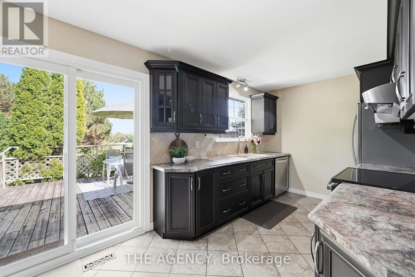 24 Jefferson Road, Brampton, Ontario  L6S 2G8 - Photo 14 - W13787974