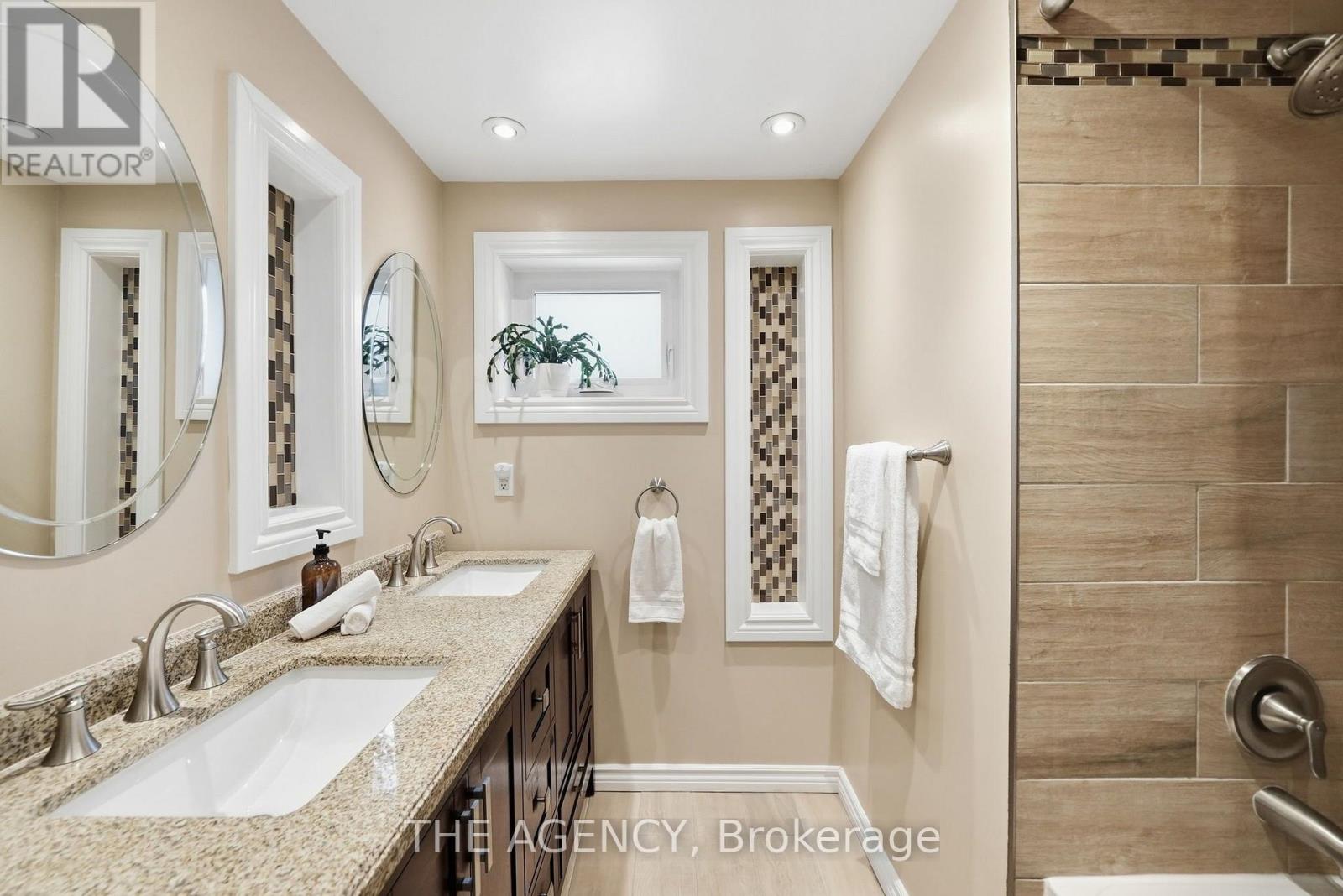 24 Jefferson Road, Brampton, Ontario  L6S 2G8 - Photo 30 - W13787974