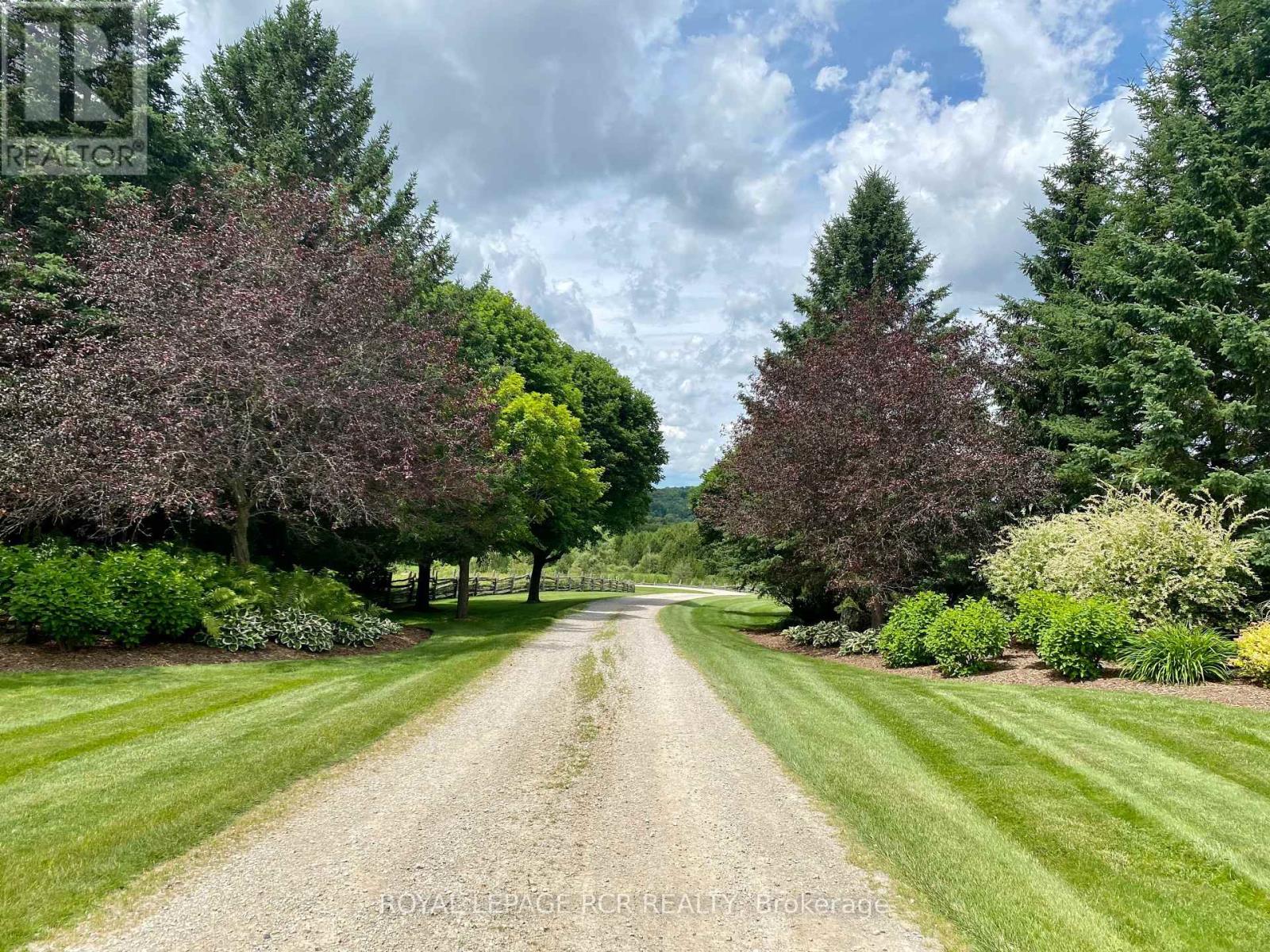 101089 10th Side Road, East Garafraxa, Ontario  L9W 7J9 - Photo 41 - X13787700