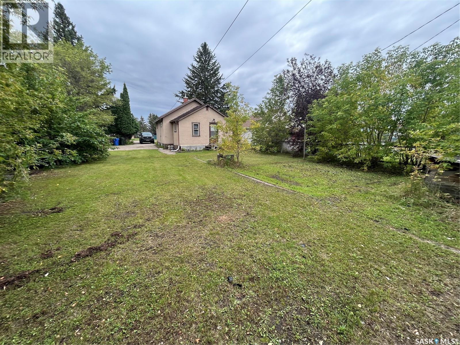 748 6th Street E, Prince Albert, Saskatchewan  S6V 0N8 - Photo 12 - SK048550