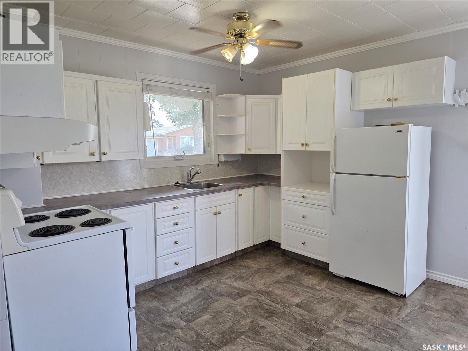 105 Ottawa Street, Davidson, Saskatchewan  S0G 1A0 - Photo 10 - SK048454