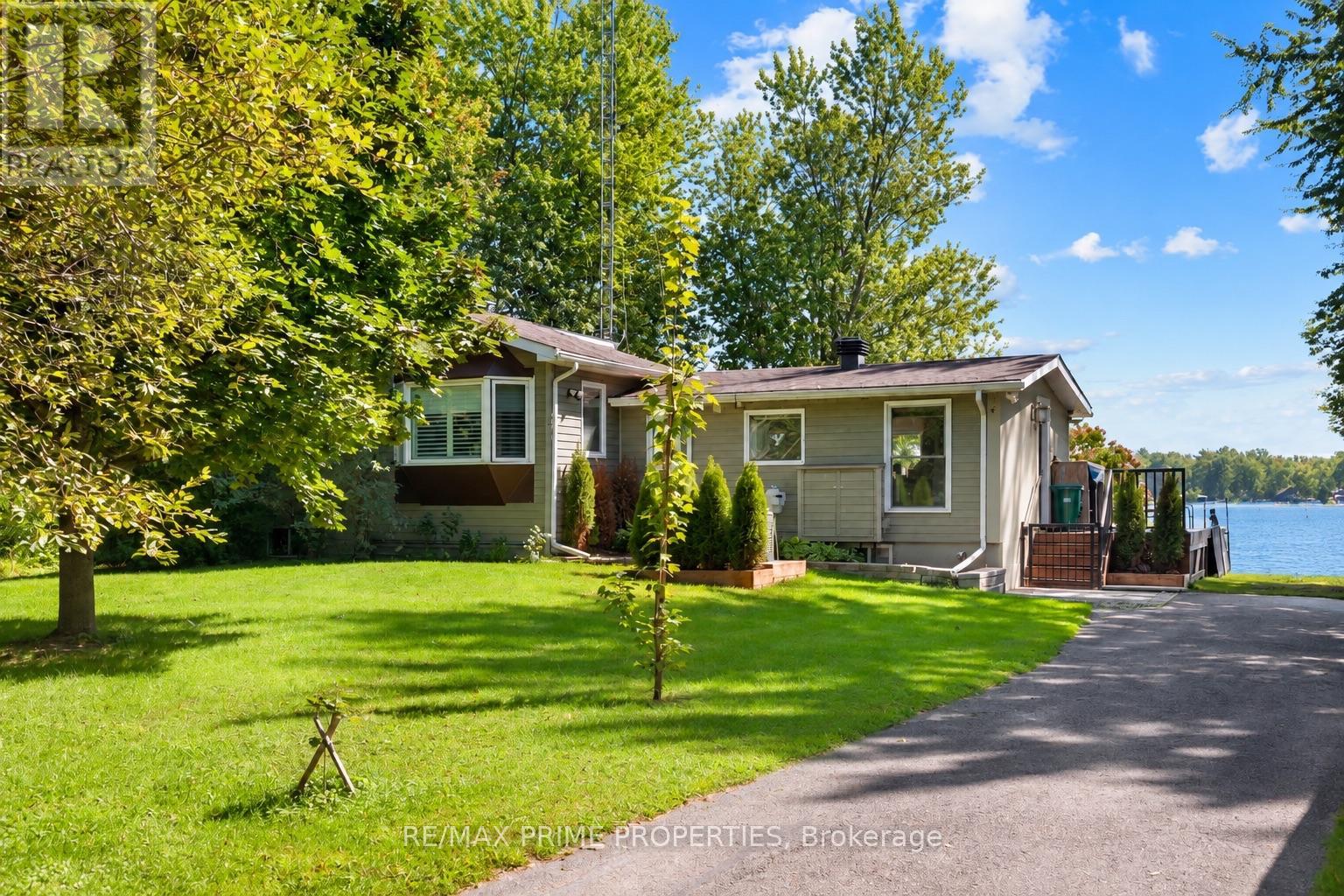 2466 FAIRMILE ROAD, Ottawa, Ontario