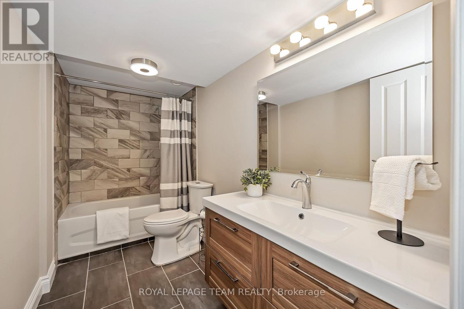 8351 Lourdes Way, Ottawa, Ontario  K0A 2P0 - Photo 37 - X13787892