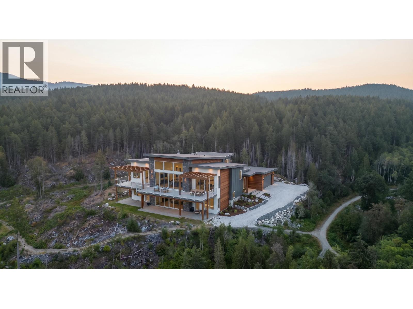 Block B Priestland Road, Halfmoon Bay, British Columbia  V0N 1Y0 - Photo 10 - R3085819