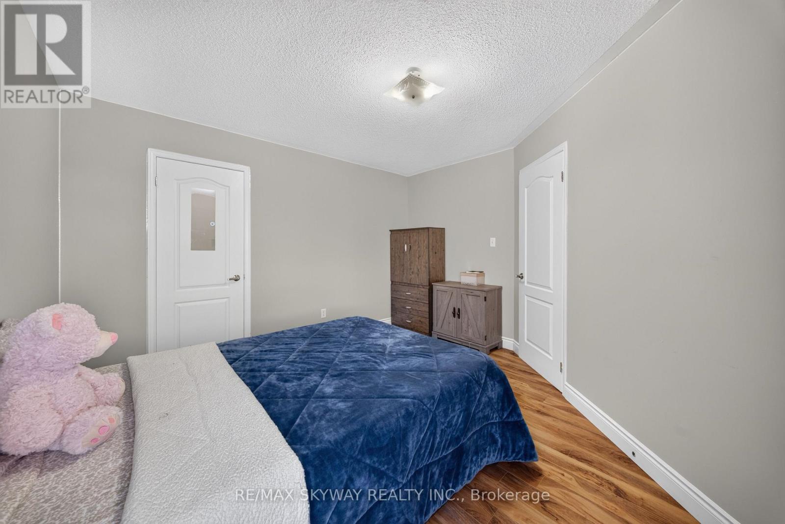 59 Crystal Glen Crescent, Brampton, Ontario  L6X 0K2 - Photo 24 - W13749618