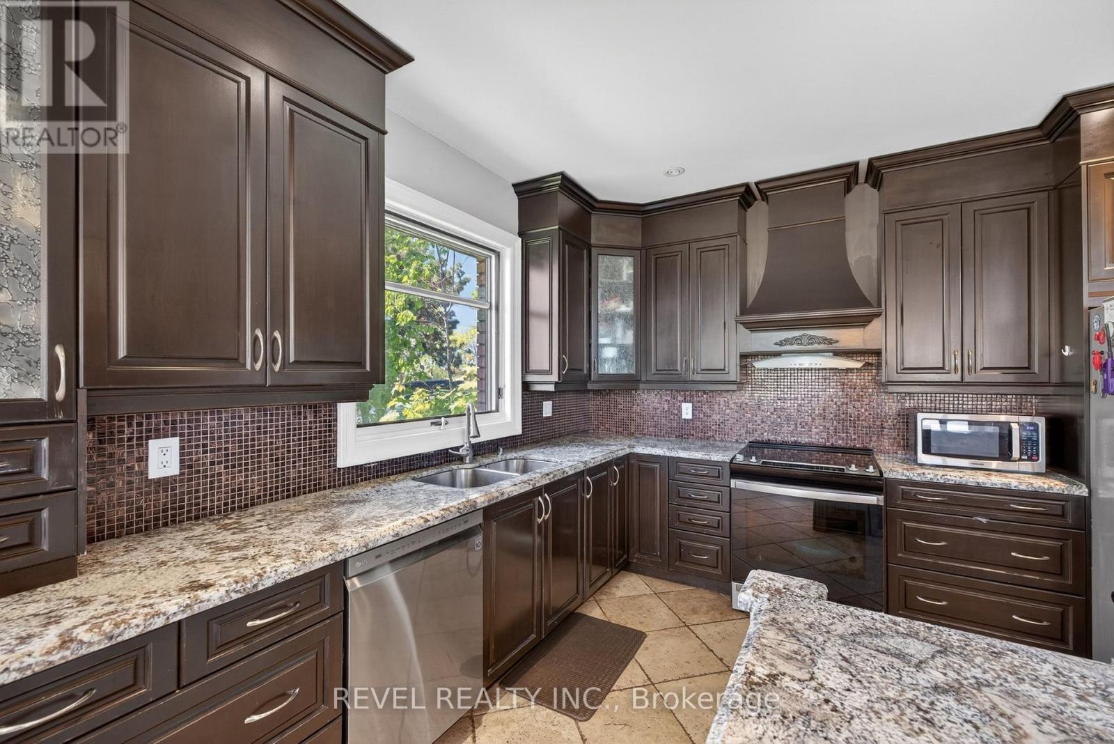 2738 Lower Base Line, Milton, Ontario  L9E 0K5 - Photo 23 - W13232248