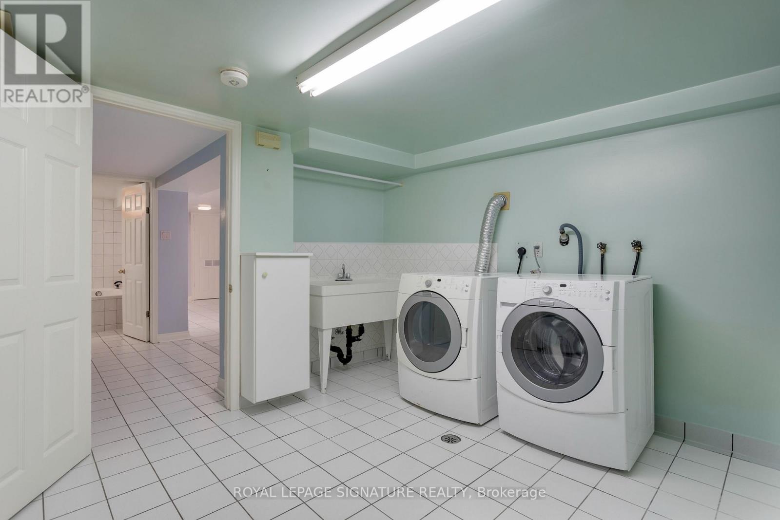 36 Cowan Avenue, Toronto, Ontario  M6K 2N4 - Photo 41 - W13785926