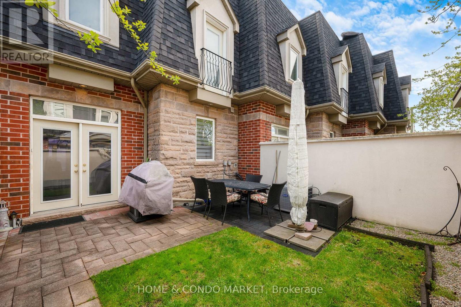 3 - 194 Lakeshore Road W, Mississauga, Ontario  L5H 1G6 - Photo 16 - W13229908