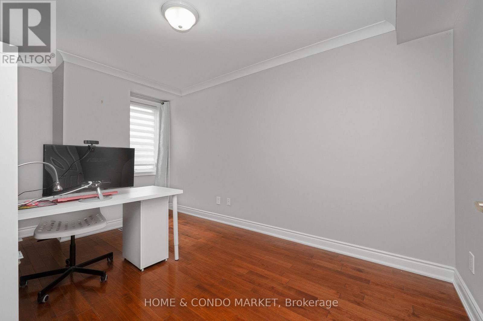 3 - 194 Lakeshore Road W, Mississauga, Ontario  L5H 1G6 - Photo 26 - W13229908