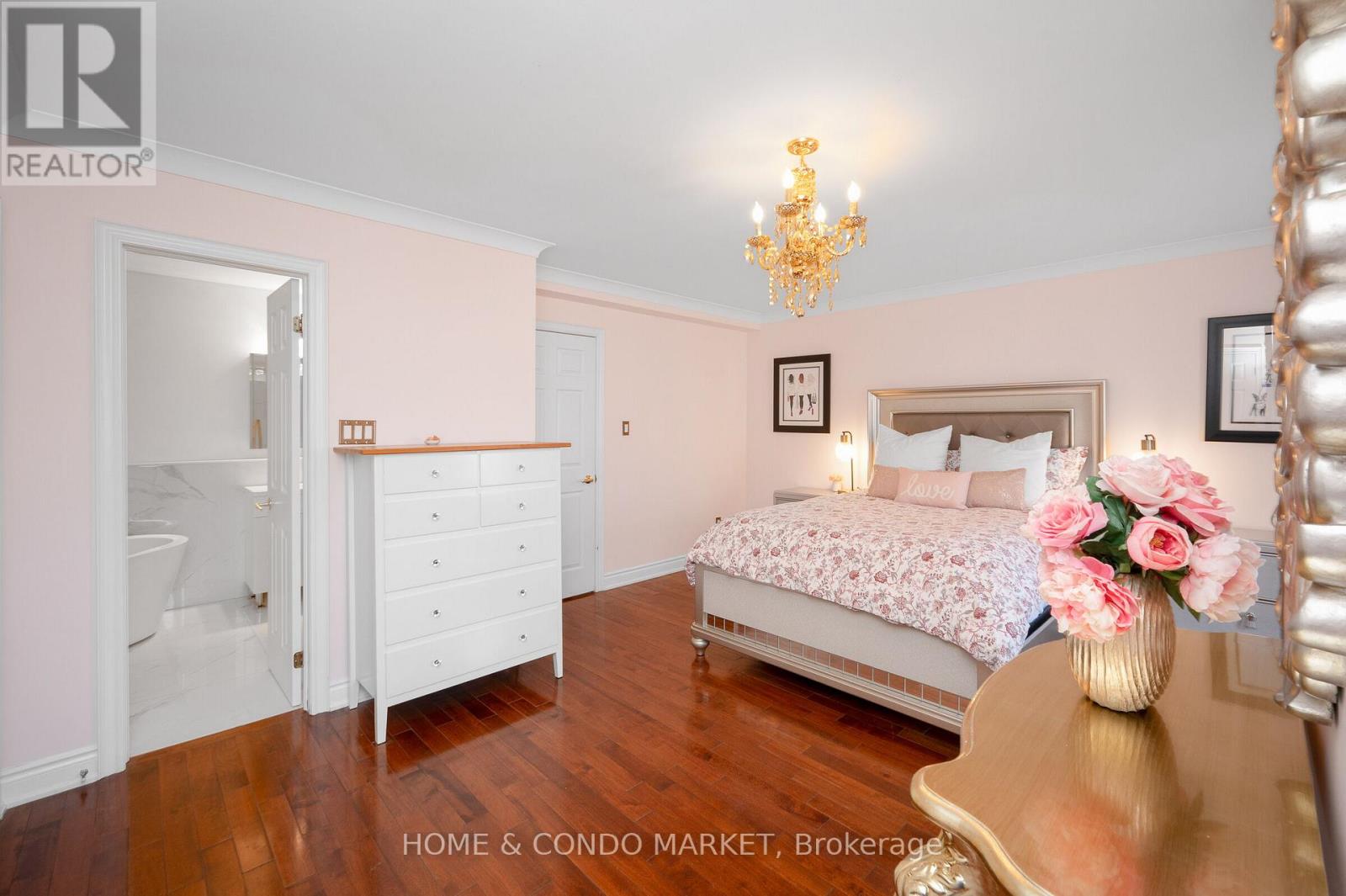 3 - 194 Lakeshore Road W, Mississauga, Ontario  L5H 1G6 - Photo 21 - W13229908