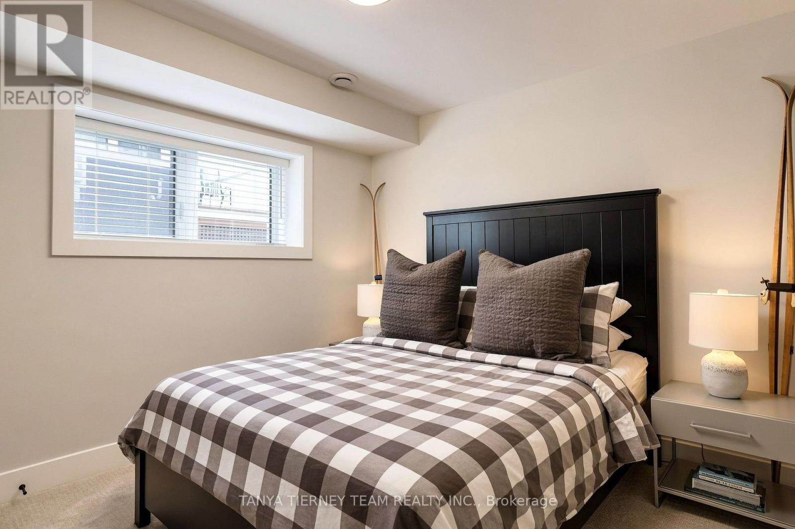 122 Courtland Street, Blue Mountains, Ontario L9Y 5L8 - Photo 40 - X13786836