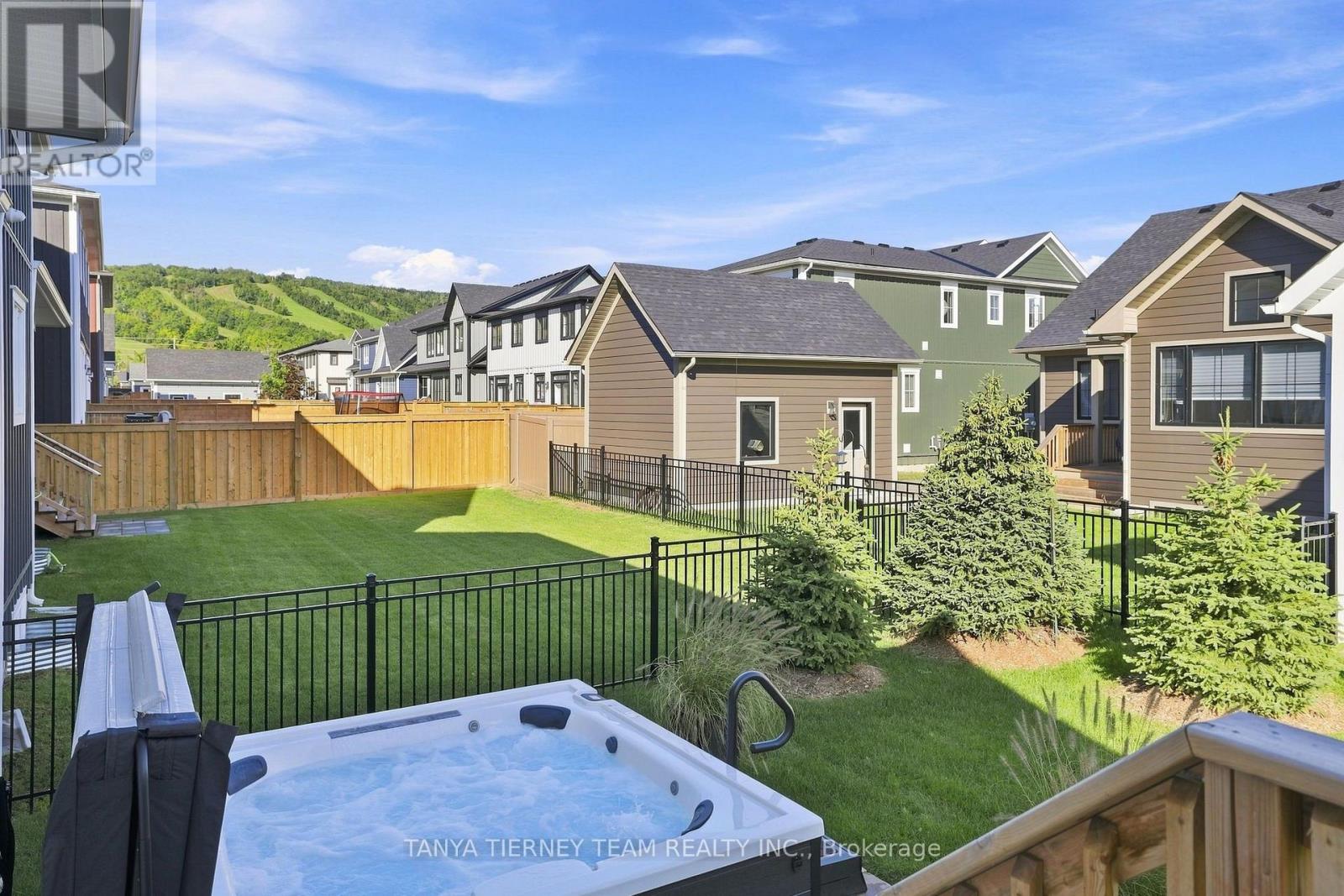 122 Courtland Street, Blue Mountains, Ontario L9Y 5L8 - Photo 45 - X13786836