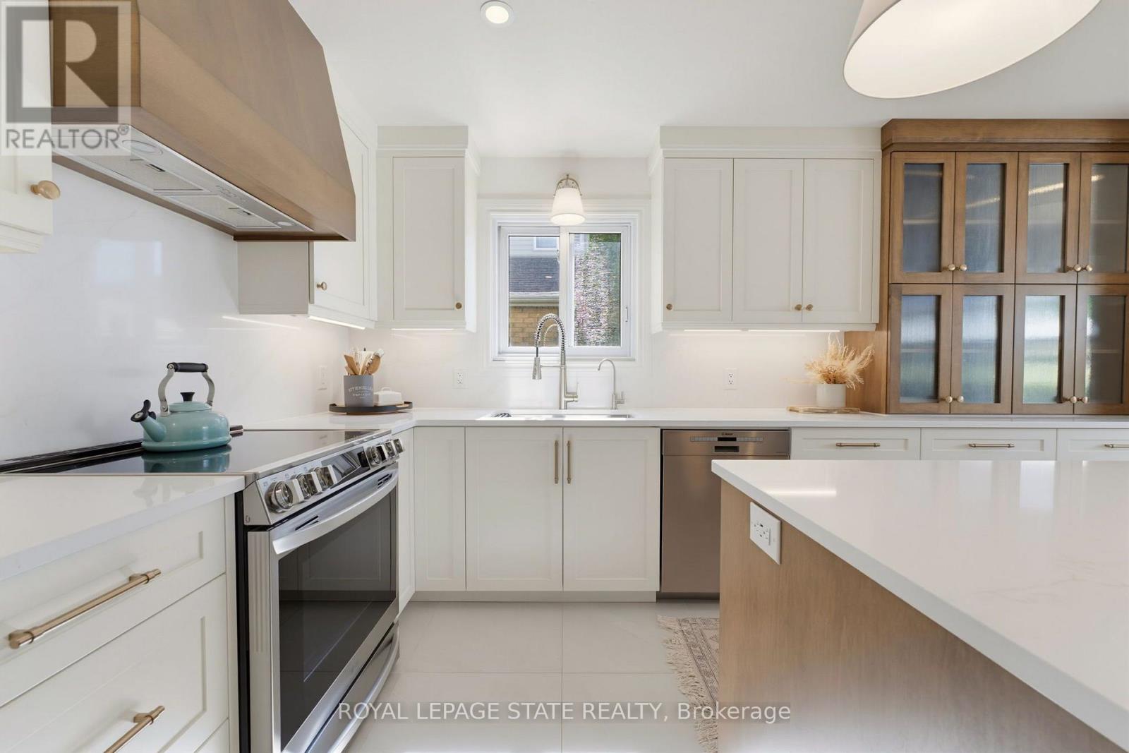 135 Mcnichol Drive, Cambridge, Ontario  N1P 1G8 - Photo 11 - X13787596