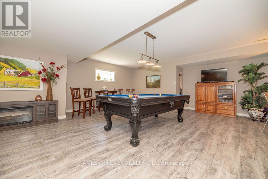 182 River Drive, Petawawa, Ontario  K8A 6W7 - Photo 35 - X13788014