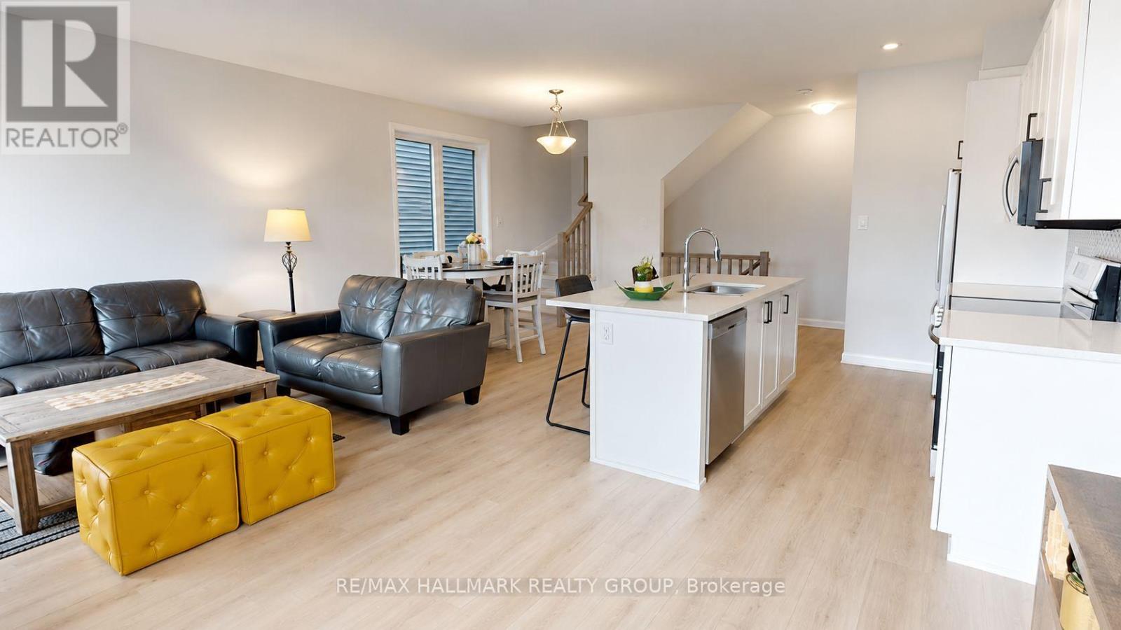 272 Elsie Macgill Walk, Ottawa, Ontario  K2W 0L2 - Photo 6 - X13787992