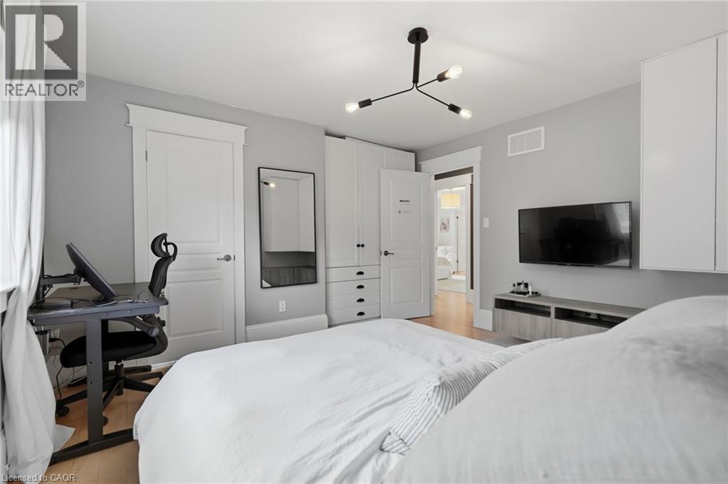 3202 Saltaire Crescent, Oakville, Ontario  L6M 0K8 - Photo 31 - 40860363