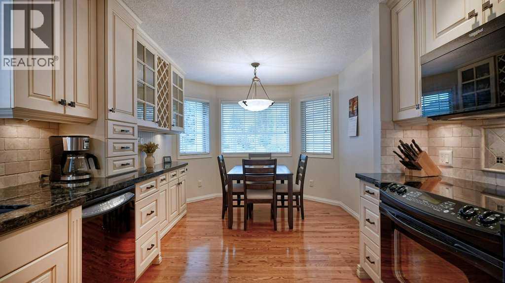 49 Douglasbank Gardens Se, Calgary, Alberta  T2Z 2C9 - Photo 12 - A2344934