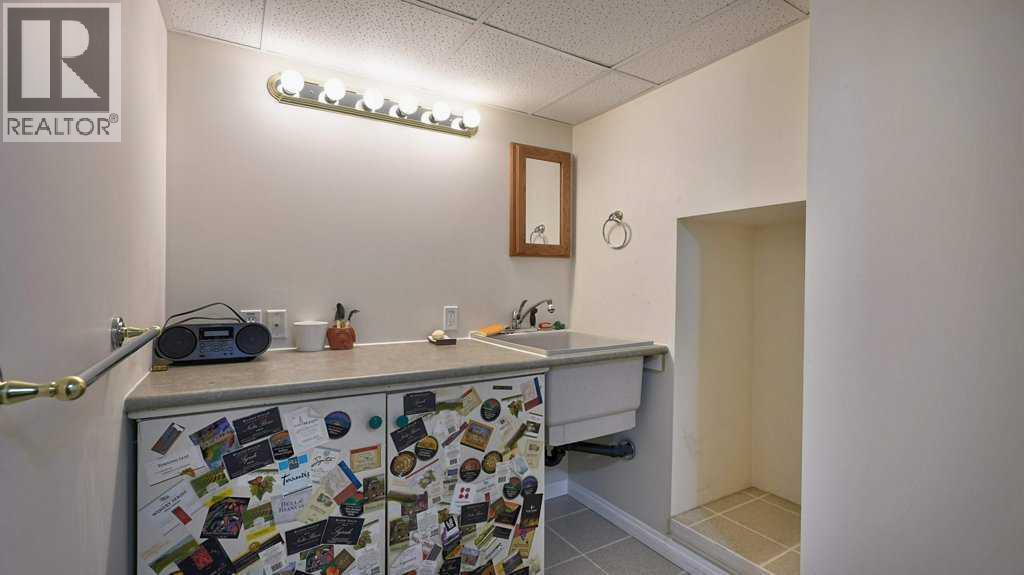 49 Douglasbank Gardens Se, Calgary, Alberta  T2Z 2C9 - Photo 41 - A2344934