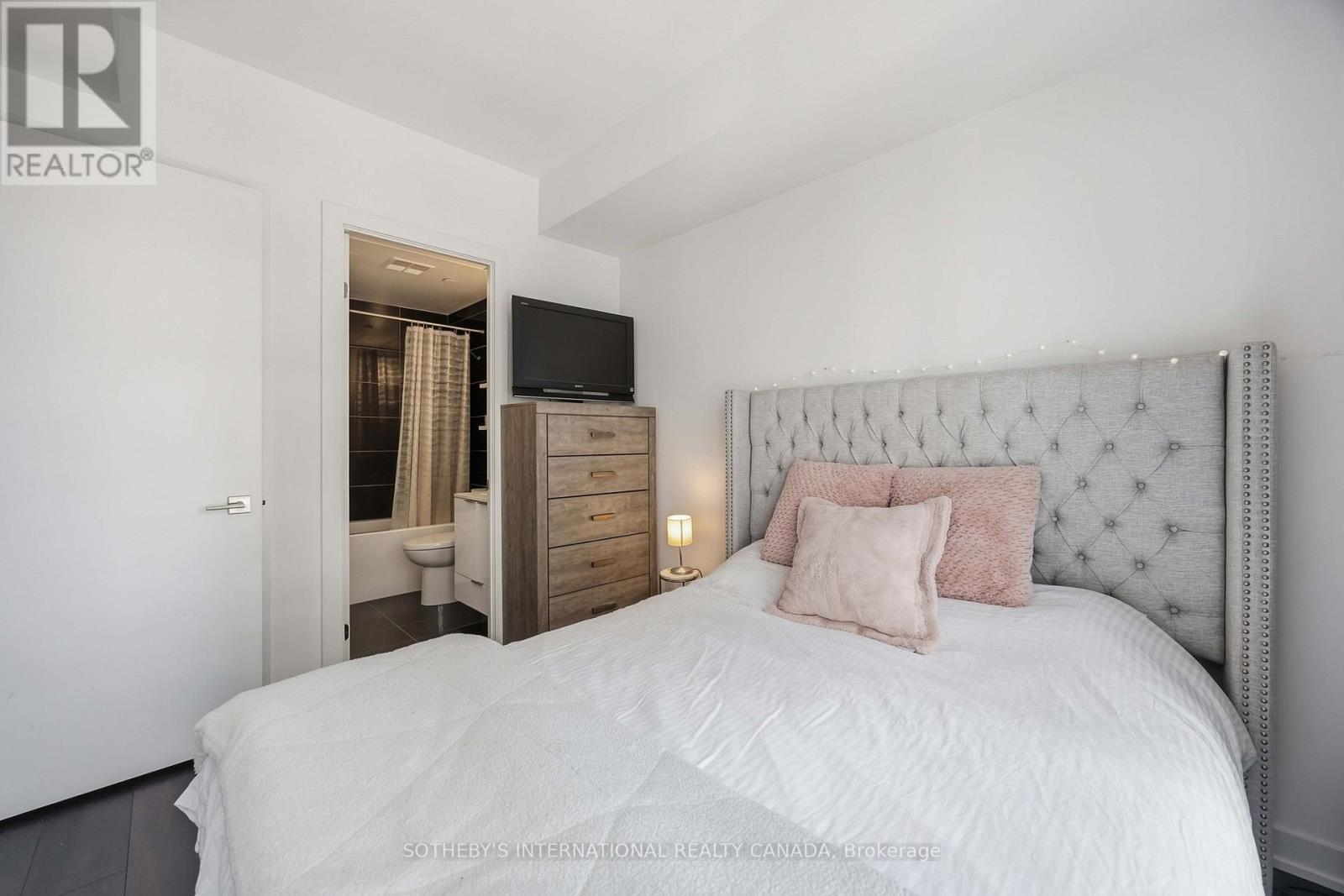 1410 - 609 Avenue Road, Toronto, Ontario  M4V 0B1 - Photo 22 - C13788096