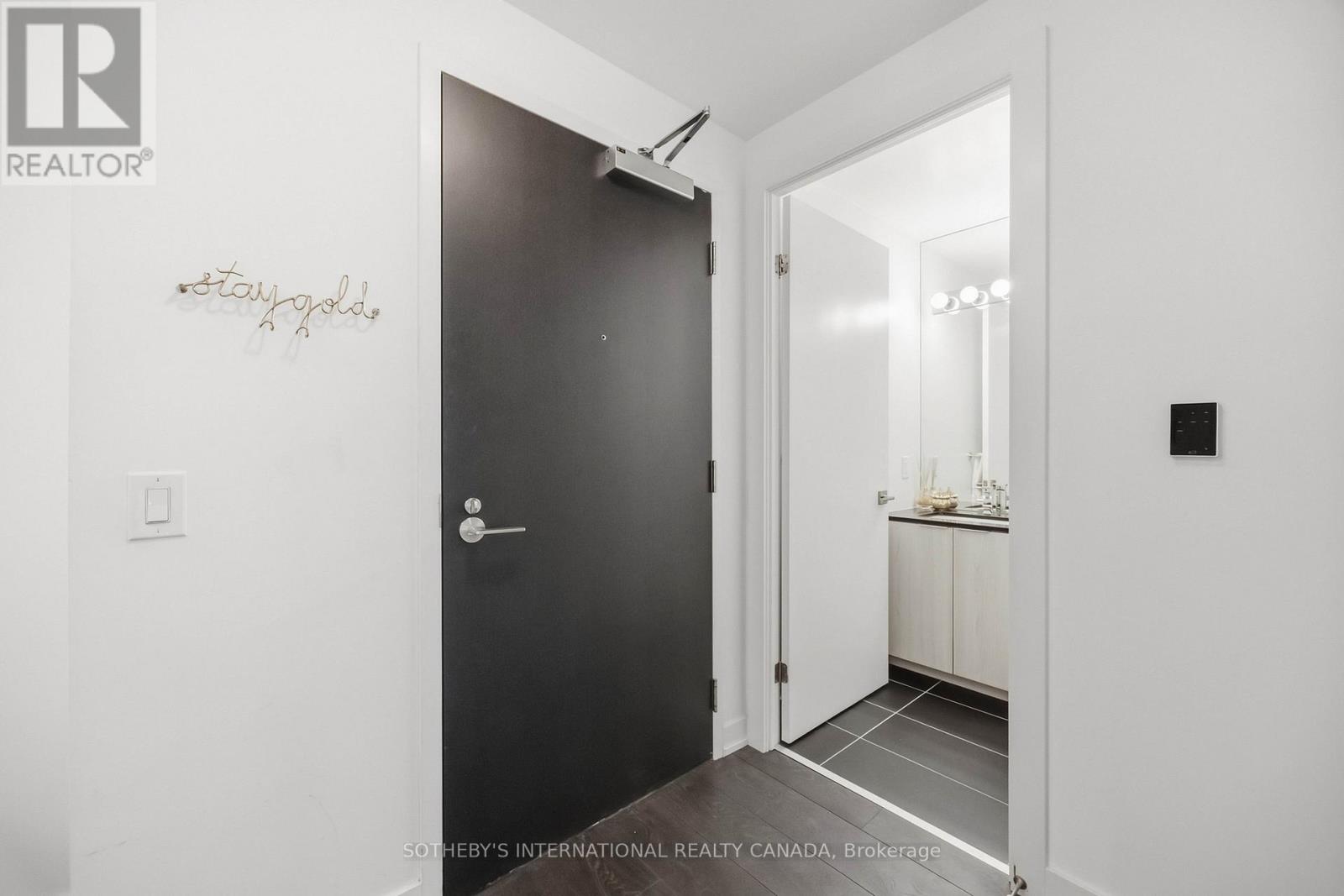 1410 - 609 Avenue Road, Toronto, Ontario  M4V 0B1 - Photo 6 - C13788096