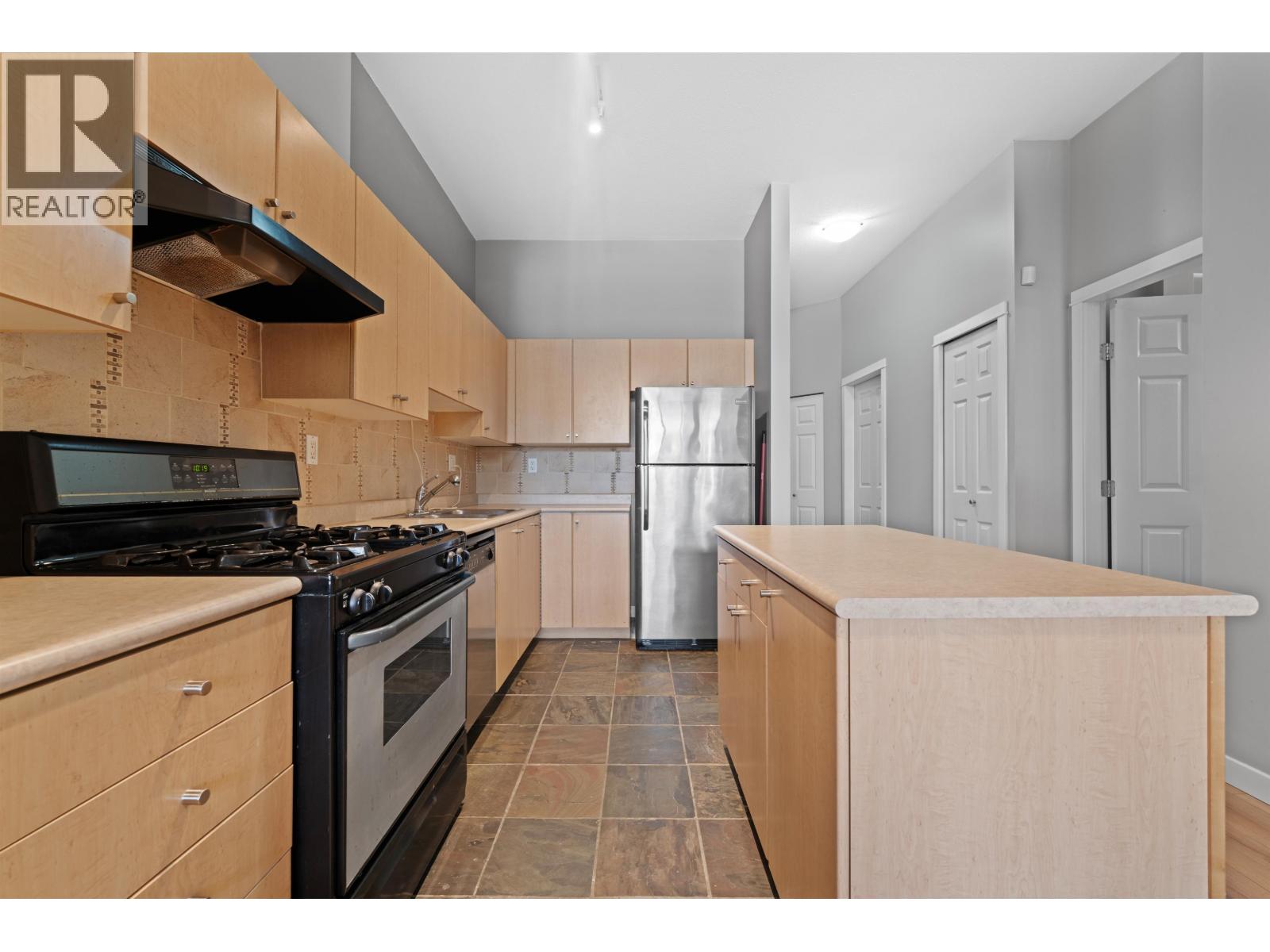 102 2102 W 38th Avenue, Vancouver, British Columbia  V6M 1R9 - Photo 6 - R3165775