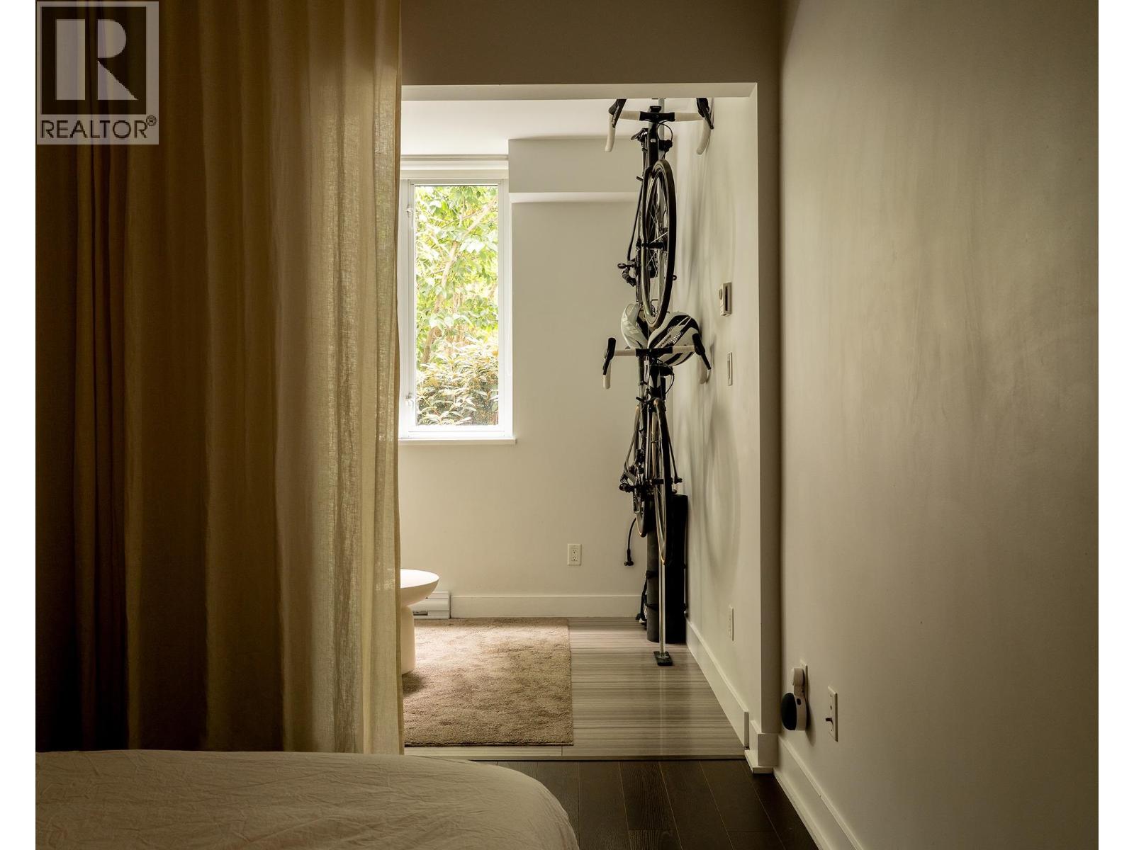 2 1777 W 7th Avenue, Vancouver, British Columbia  V6J 0E5 - Photo 10 - R3165778