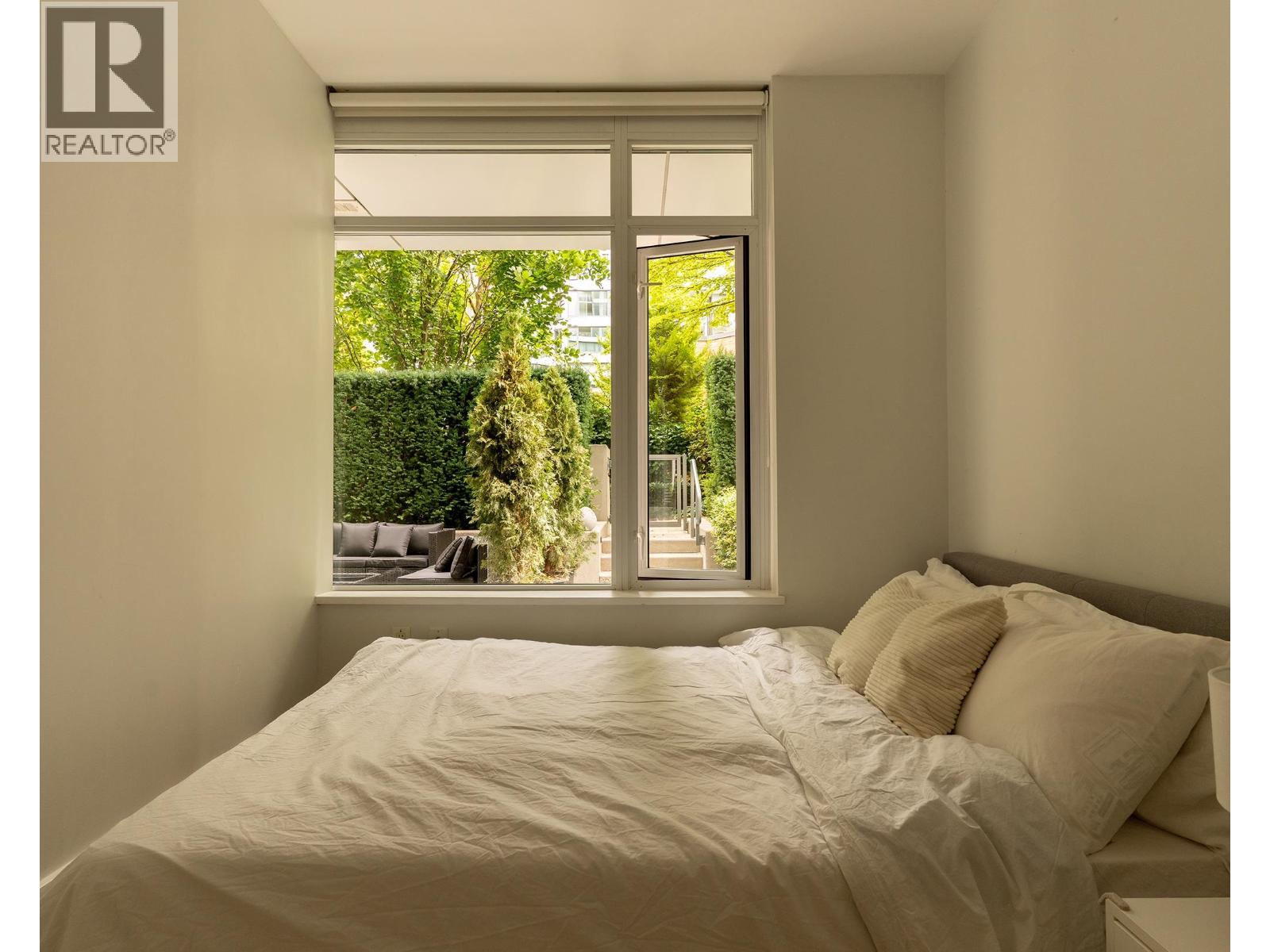 2 1777 W 7th Avenue, Vancouver, British Columbia  V6J 0E5 - Photo 17 - R3165778
