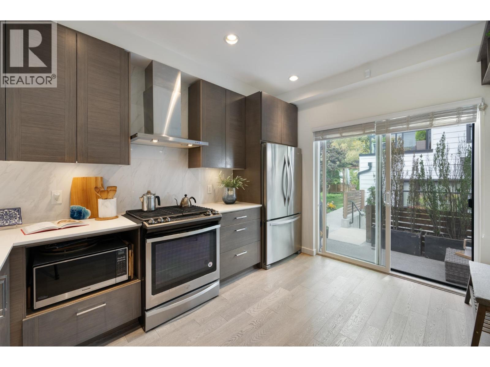 501 E 44th Avenue, Vancouver, British Columbia  V5W 0C5 - Photo 12 - R3165789