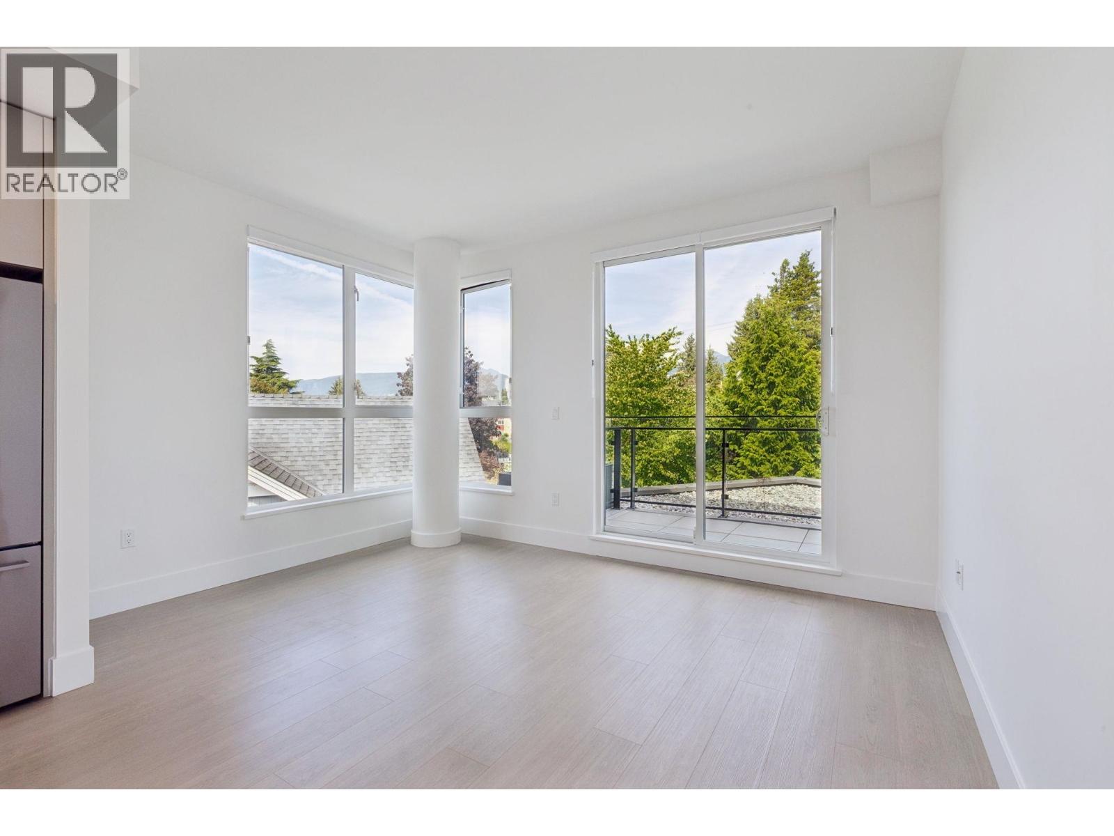 303 333 St. Davids Avenue, North Vancouver, British Columbia  V7L 3N7 - Photo 4 - R3165811