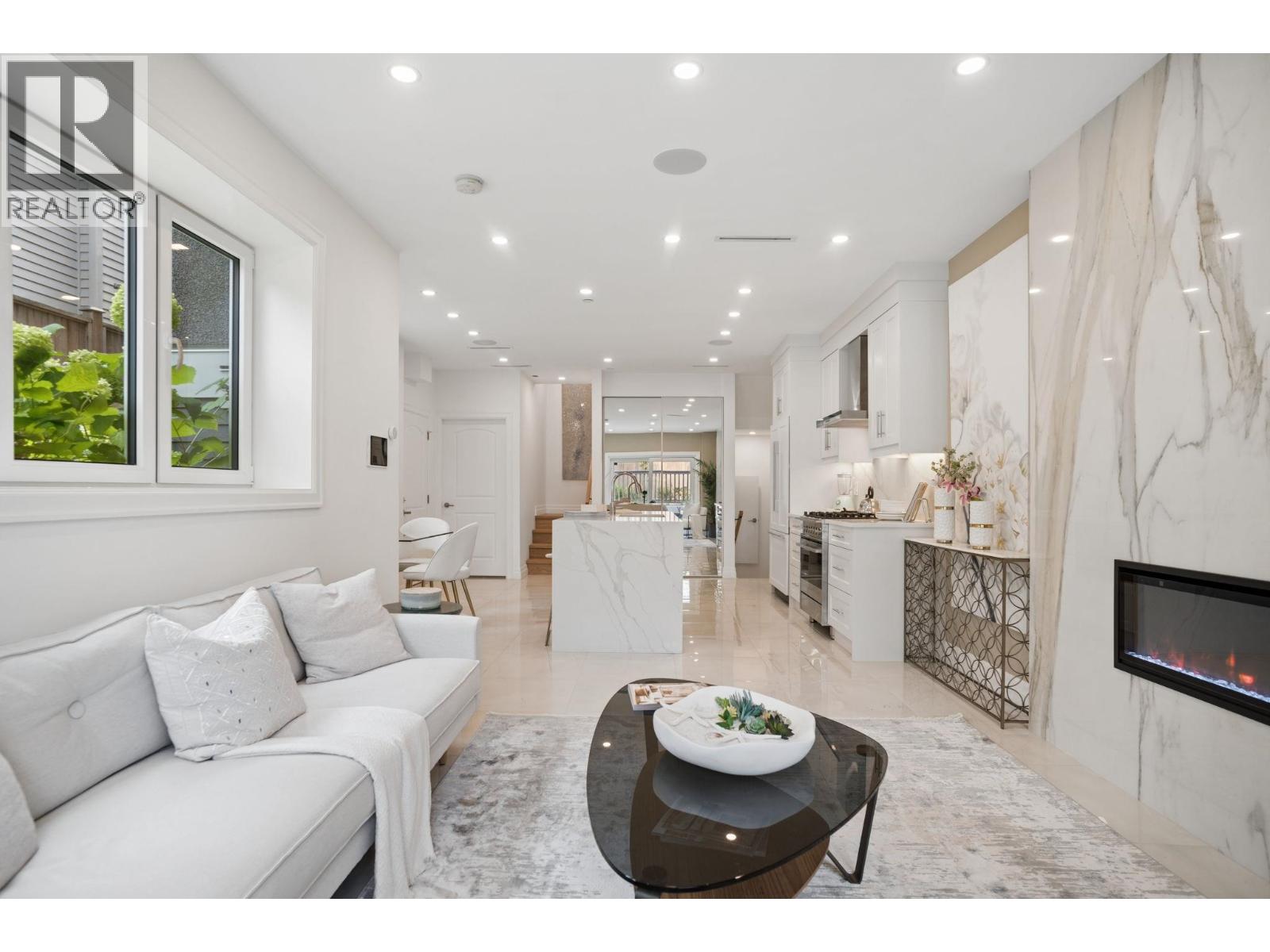 2523 W 8th Avenue, Vancouver, British Columbia  V6K 2B3 - Photo 5 - R3165812