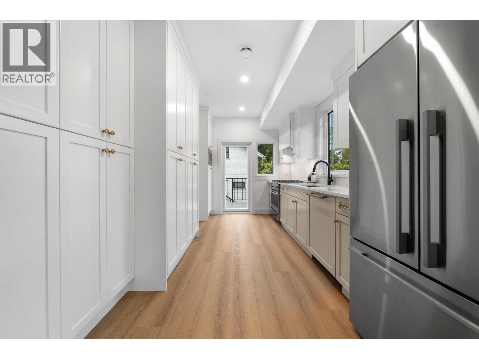 2528 Mcgill Street, Vancouver, British Columbia  V5K 1H1 - Photo 11 - R3165829
