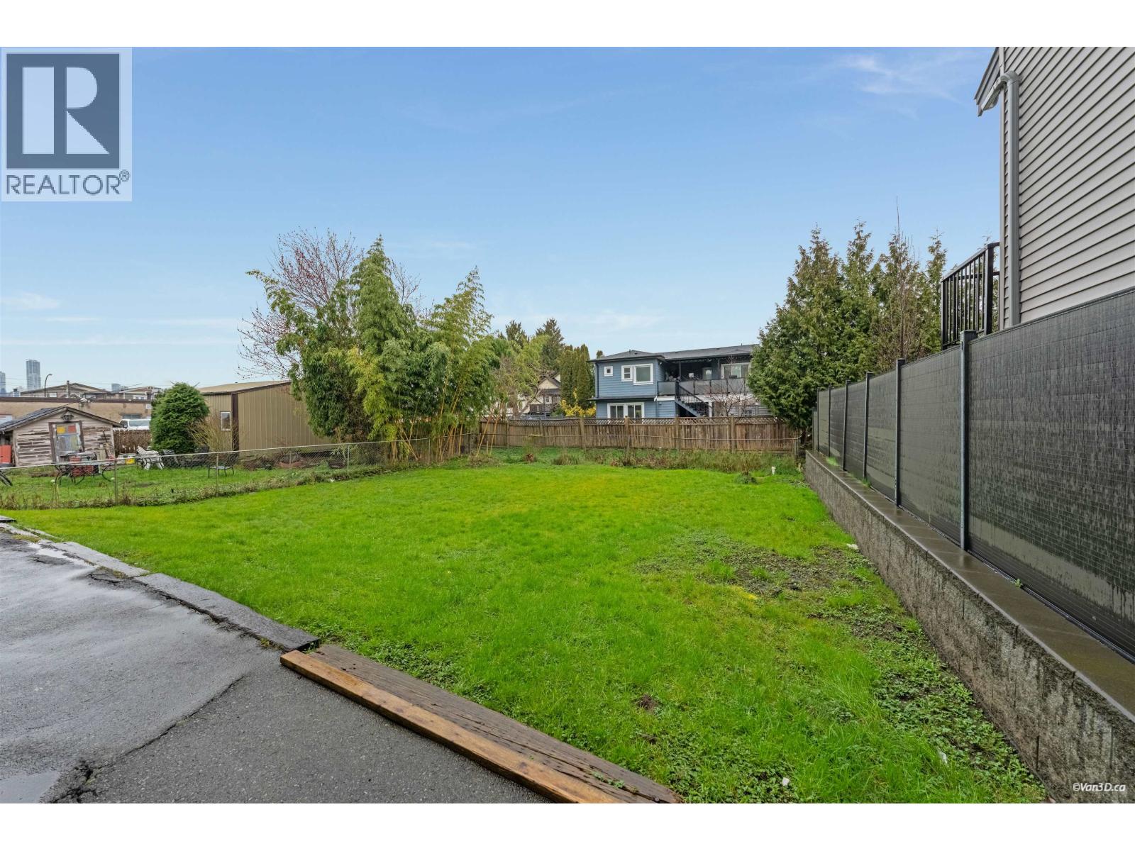 249 Pembina Street, New Westminster, British Columbia  V3M 5J3 - Photo 34 - R3165807