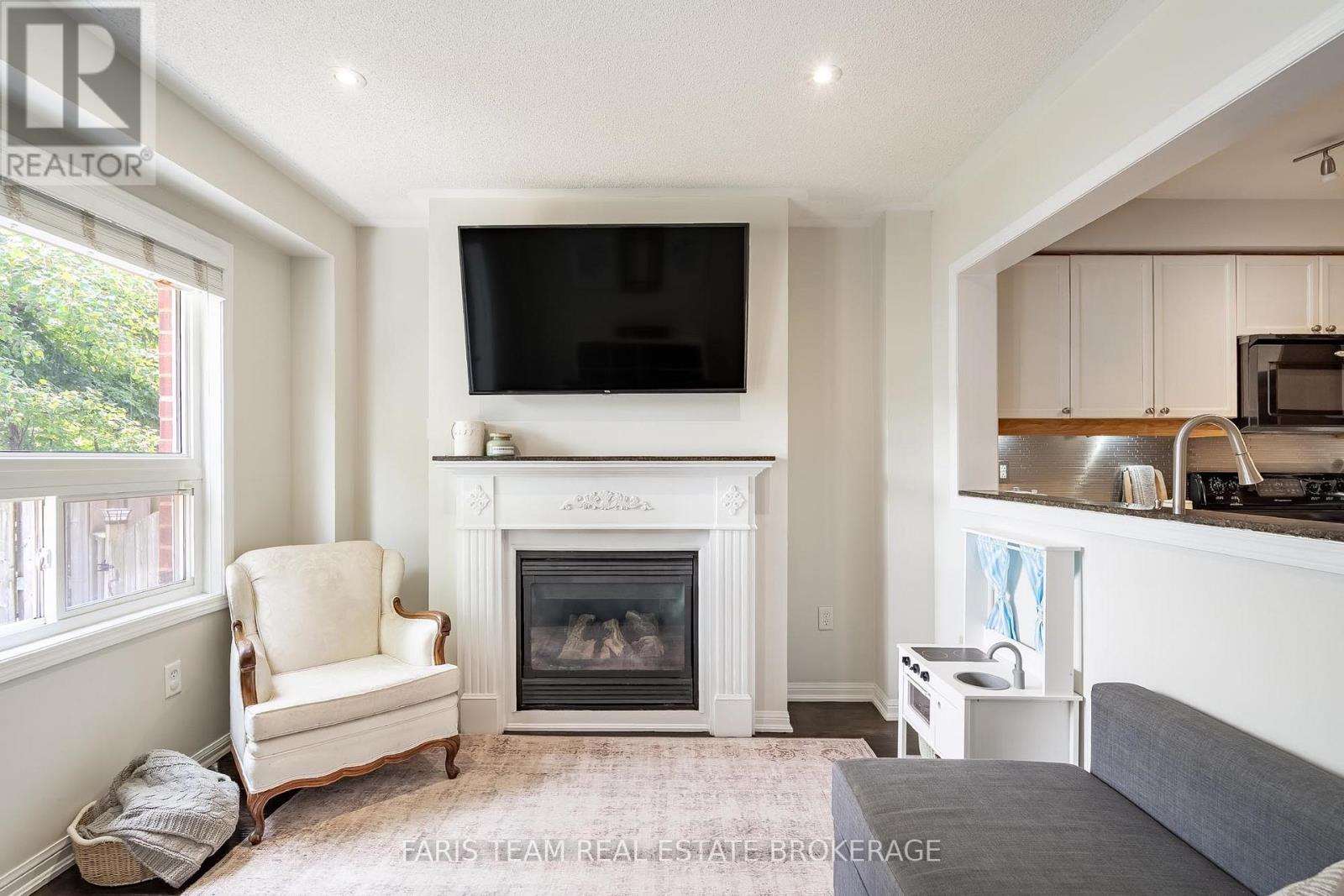 57 Winchester Terrace, Barrie, Ontario  L4M 0C8 - Photo 14 - S13788010