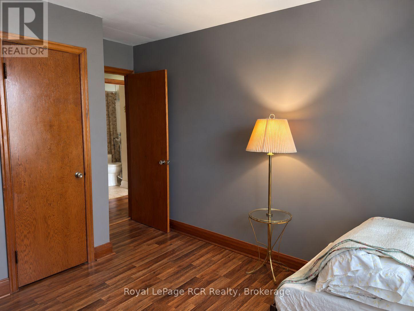 563 9th Street, Hanover, Ontario  N4N 1M3 - Photo 22 - X13788070