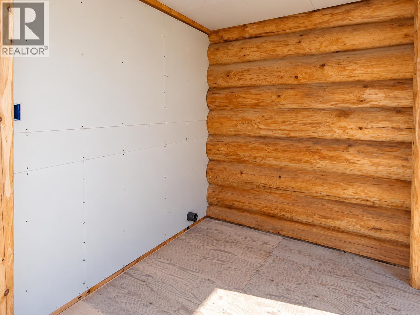 3561 Canim Hendrix Road, 100 Mile House, British Columbia  V0K 1L0 - Photo 21 - R3165244