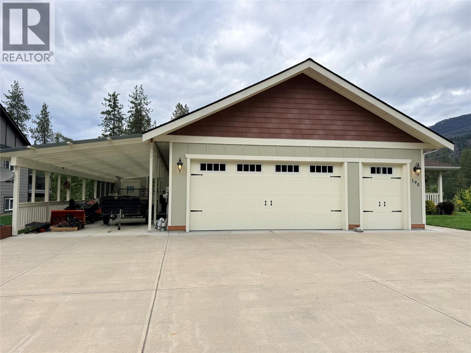 190 1st Avenue, Christina Lake, British Columbia  V0H 1E0 - Photo 43 - 10400851