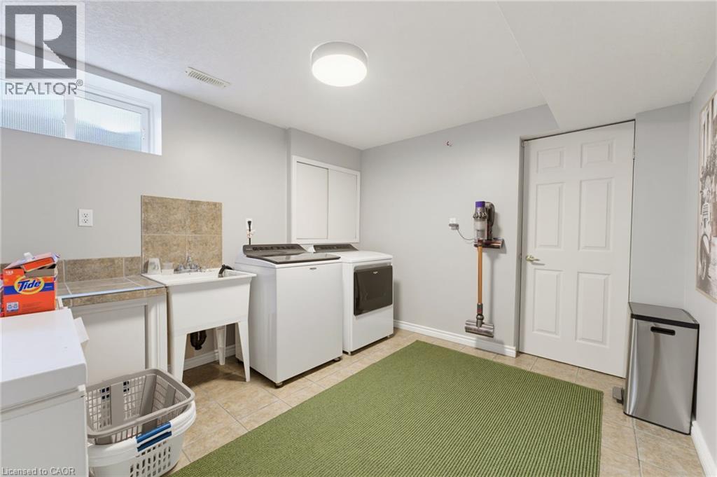 135 Mcnichol Drive, Cambridge, Ontario  N1P 1G8 - Photo 27 - 40863309
