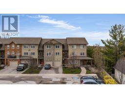7 - 49 FERNDALE DRIVE S, Barrie, Ontario