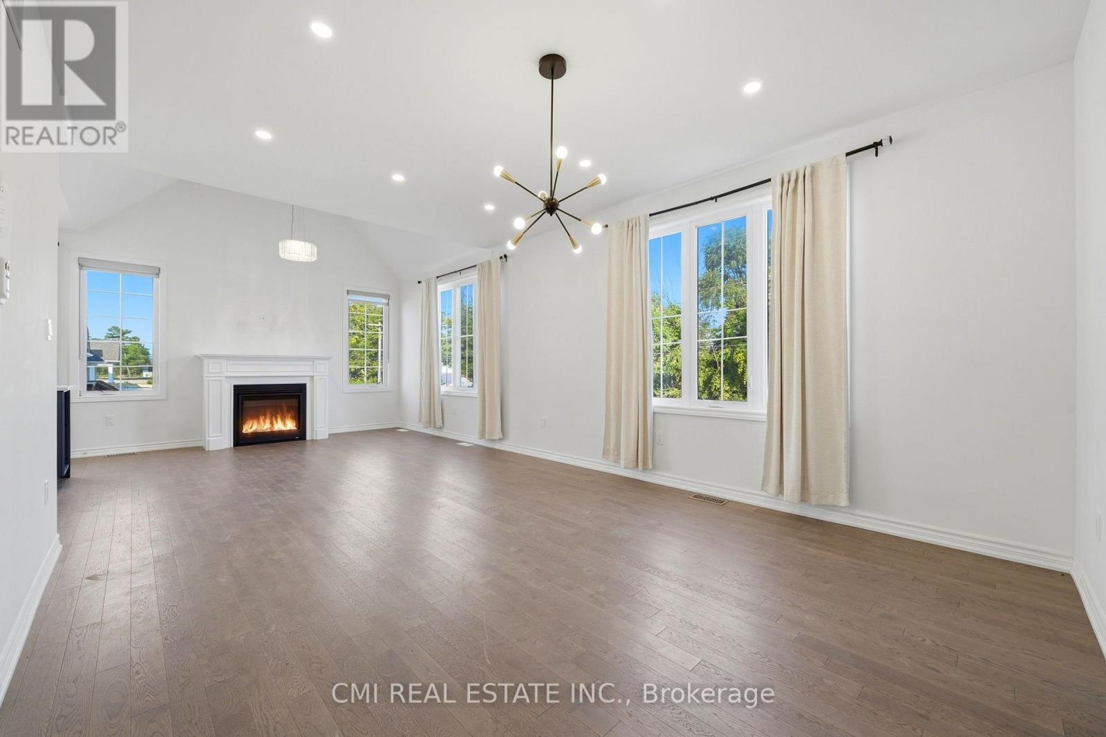 3205 Mosley Street, Wasaga Beach, Ontario L9Z 1V5 - Photo 10 - S13645638