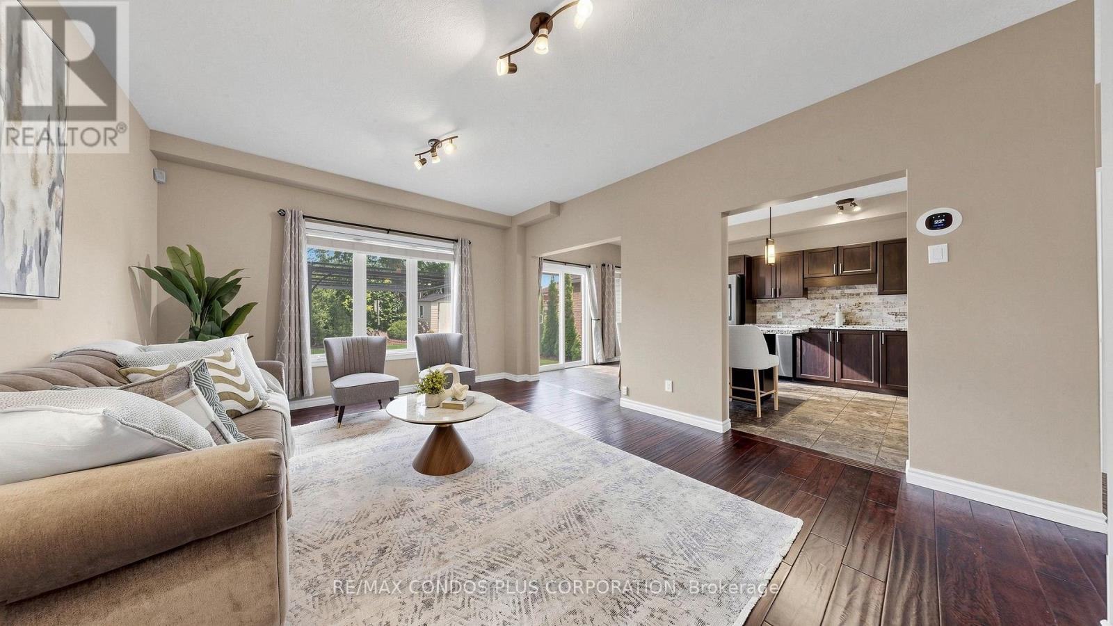 859 Brandenburg Boulevard, Waterloo, Ontario  N2T 2X6 - Photo 7 - X13788048