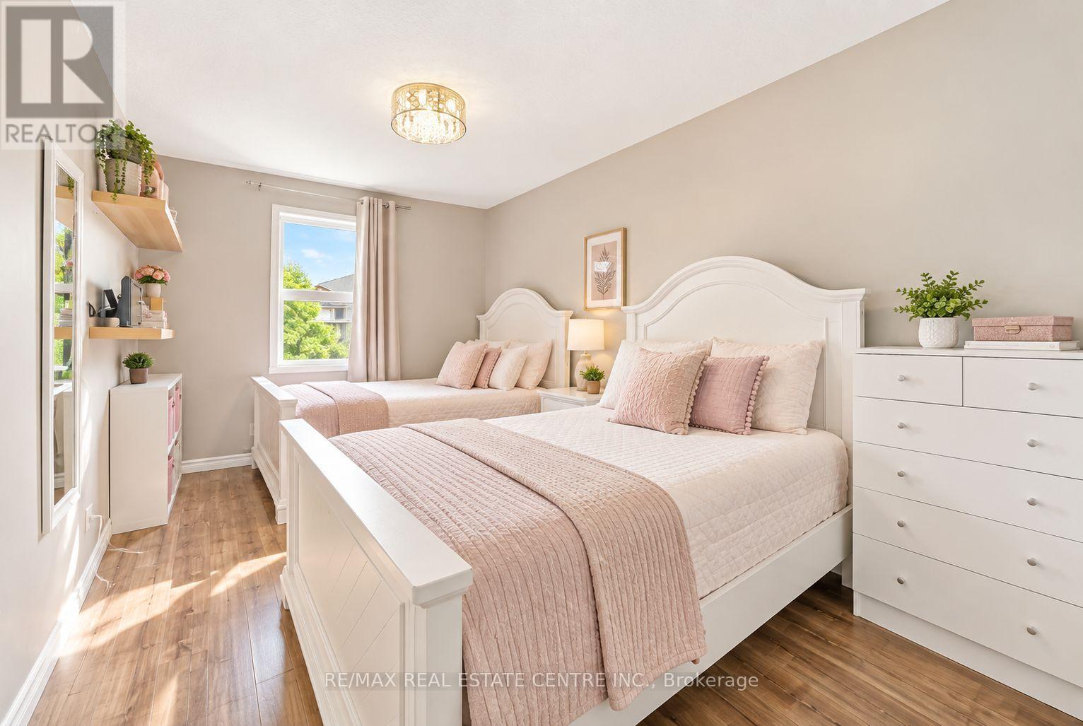 I - 766 Walter Street, Cambridge, Ontario  N3H 4P3 - Photo 12 - X13633316