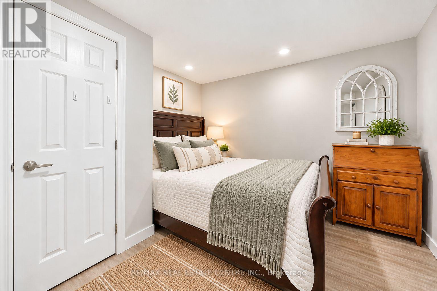 I - 766 Walter Street, Cambridge, Ontario  N3H 4P3 - Photo 19 - X13633316