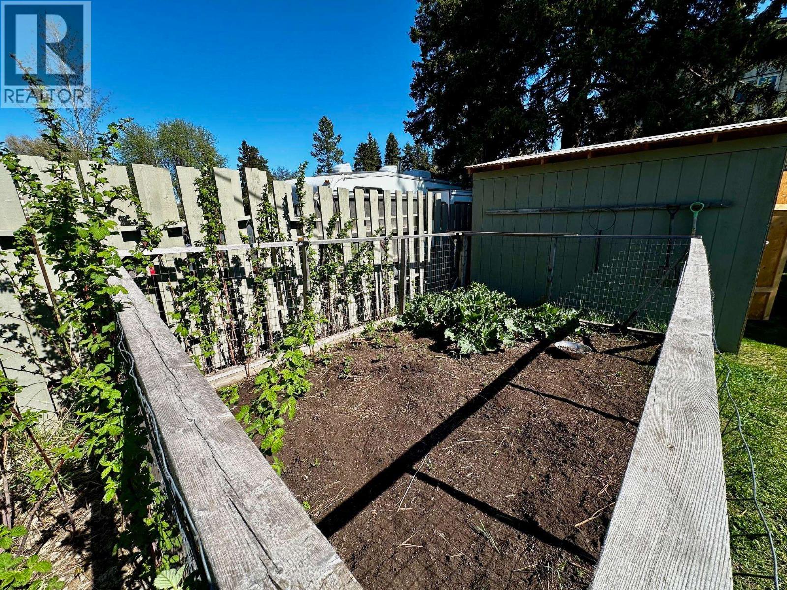 1281-1293 Columbia Street, Smithers, British Columbia  V0J 2N0 - Photo 24 - R3120134