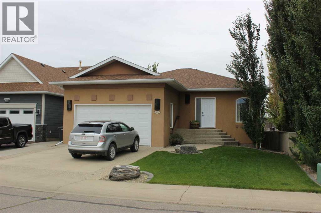 413 Willow Place, Picture Butte, Alberta  T0K 1V0 - Photo 1 - A2345161