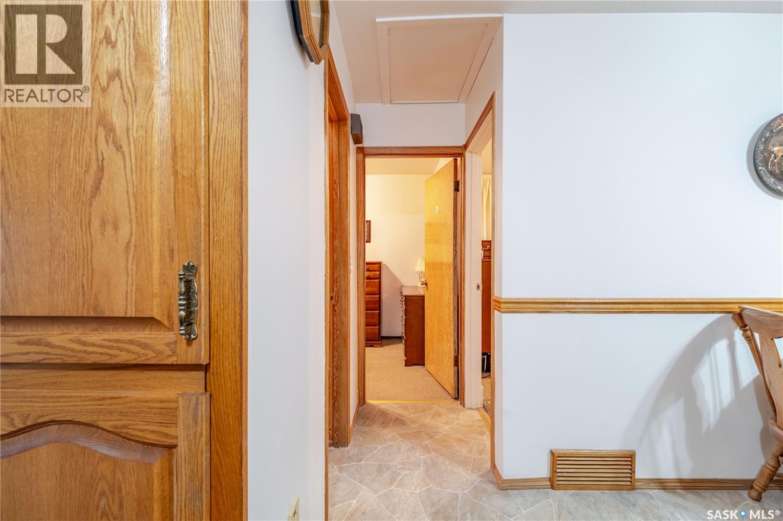 954 Hochelaga Street W, Moose Jaw, Saskatchewan  S6H 2H8 - Photo 11 - SK048558