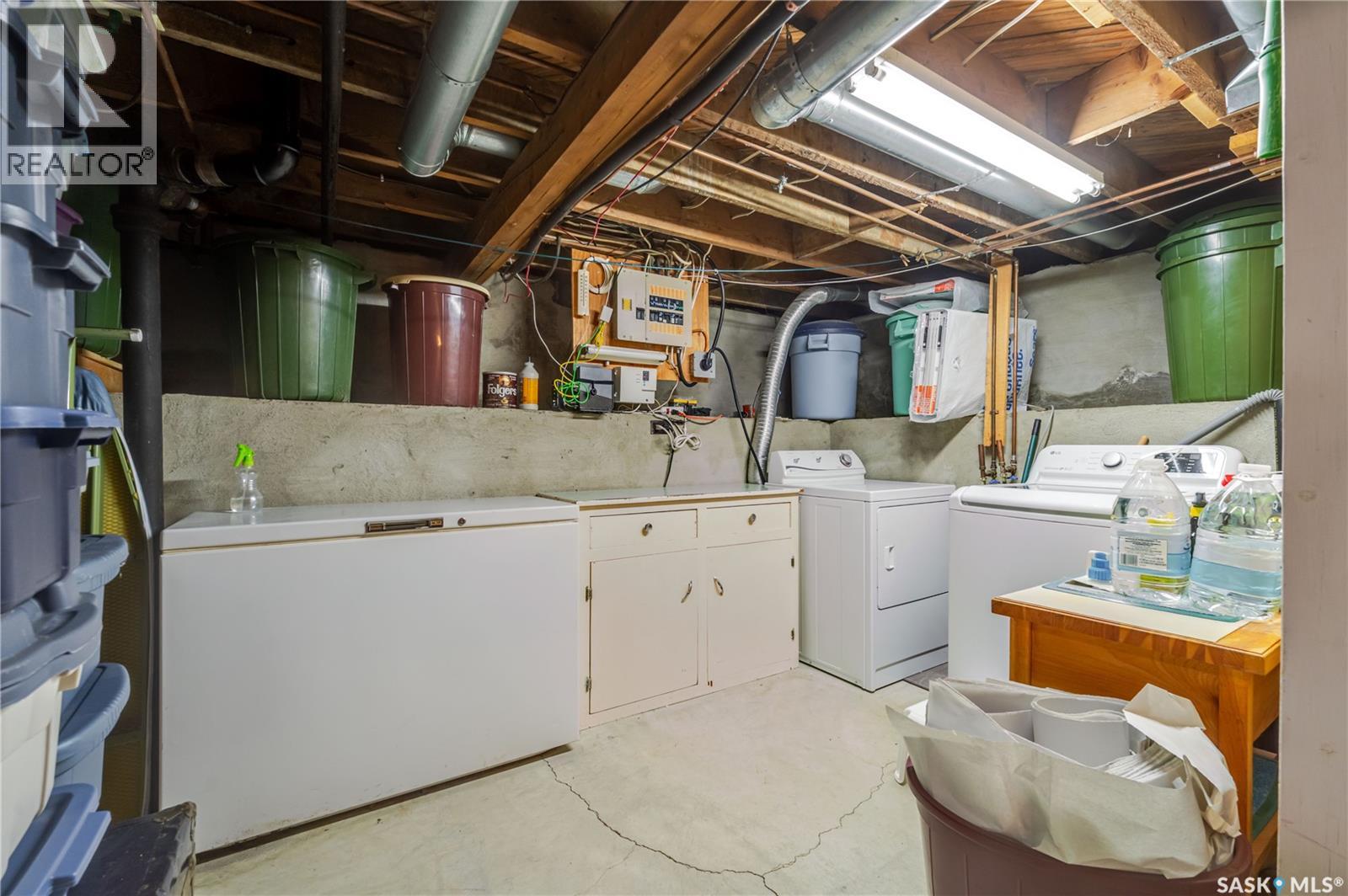 954 Hochelaga Street W, Moose Jaw, Saskatchewan  S6H 2H8 - Photo 20 - SK048558